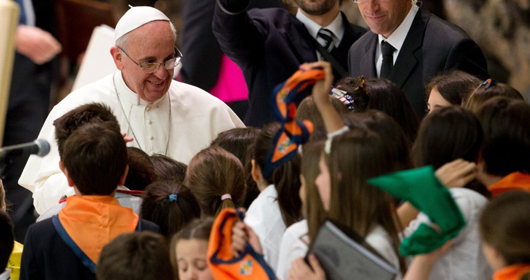 Papa Francisco responde cartas de estudantes de escola de SC: 'A gente fez  com todo o amor e carinho', diz aluna, Santa Catarina