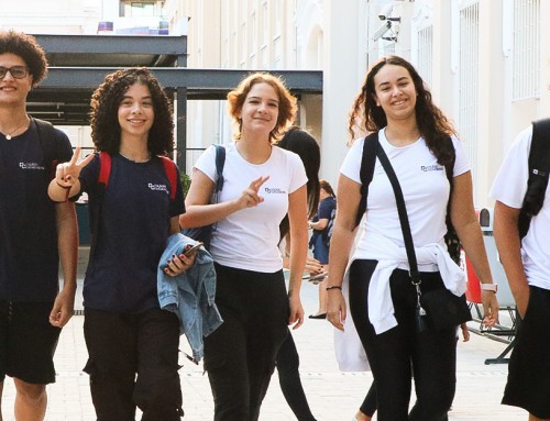 Alunos do Catarinense iniciam o 118º ano letivo da escola