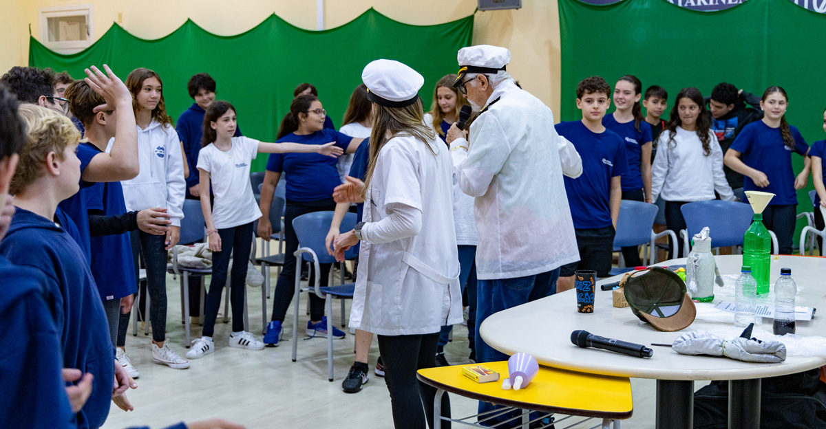 27102025-COLEGIO-CATARINENSE-PALESTRA-REOLEO-SITE (2)