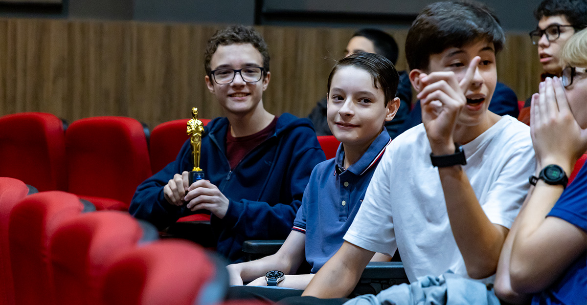 28102025-COLEGIO-CATARINENSE-MOSTRA-DE-CURTAS-8ANOS-SITE (8)