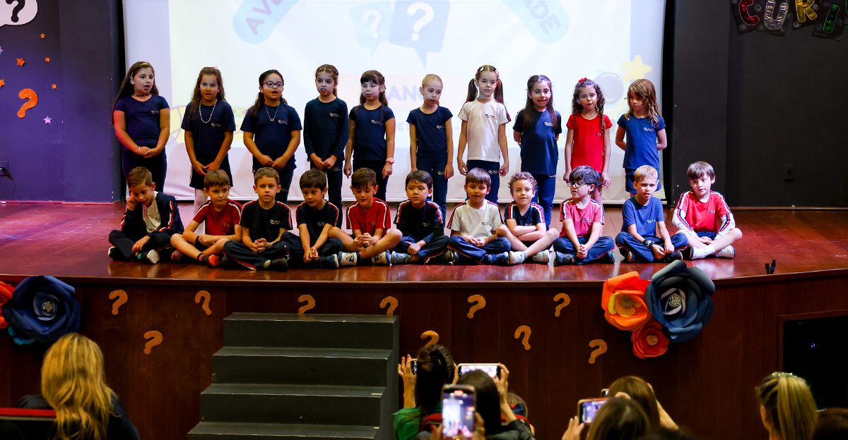 01122025-COLEGIO-CATARINENSE-SOCIALIZAÇÃO-DE-SABERES-1ANO-CeD-ESCOLHIDA-0G8A6474-19