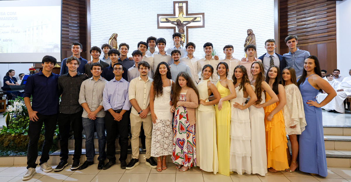 09122025-COLEGIO-CATARINENSE-CELEBRACAO-EUCARISTICA-3-SÉRIES-SITE (31)