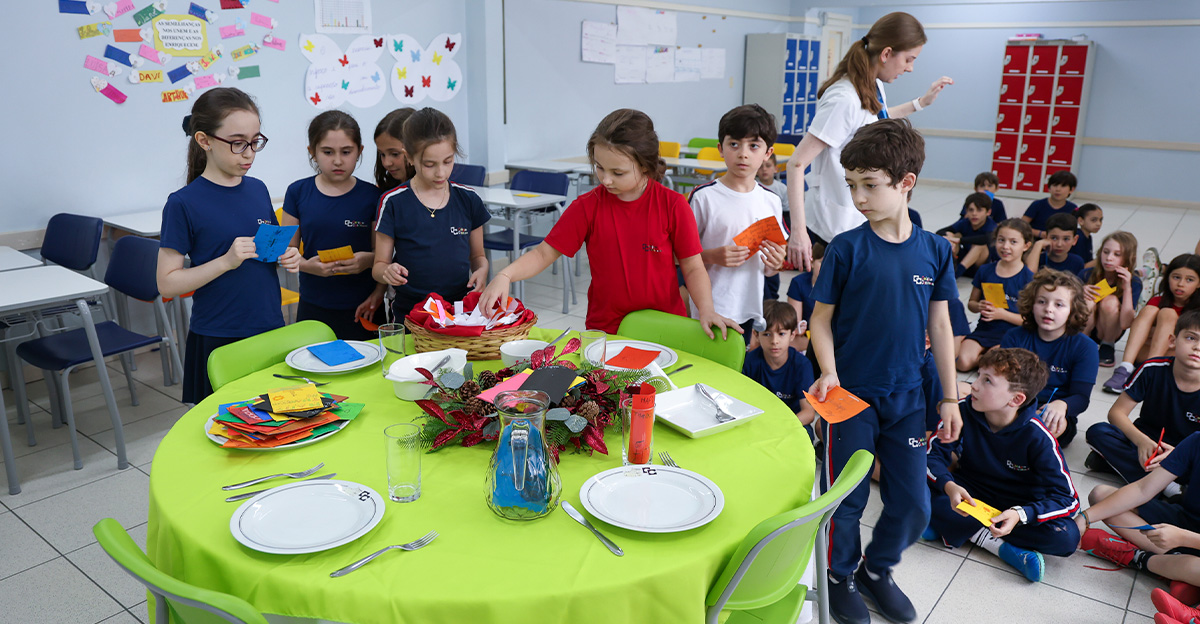 112025-COLEGIO-CATARINENSE-THANKSGIVING-1ao5ANO-SITE (15)