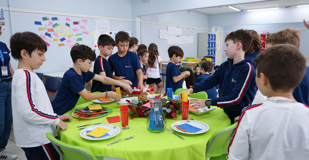 112025-COLEGIO-CATARINENSE-THANKSGIVING-1ao5ANO-SITE (16)