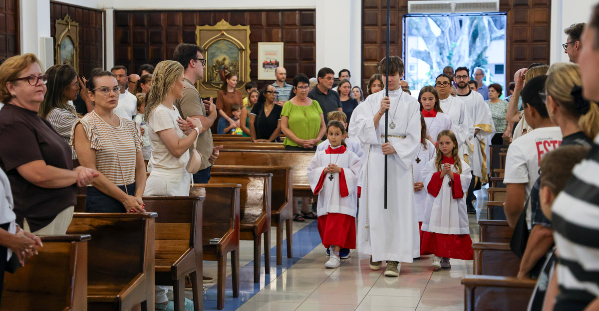 18022026-COLEGIO-CATARINENSE-MISSA-DE-IMPOSIÇÃO-DAS-CINZAS-SITE (1)