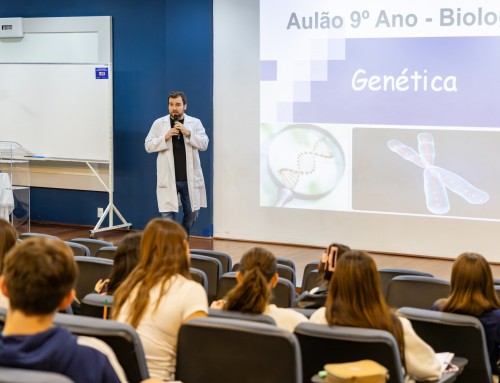 Estudantes do 9º ano participam de simulado que concede bolsas de estudo para todo o Ensino Médio